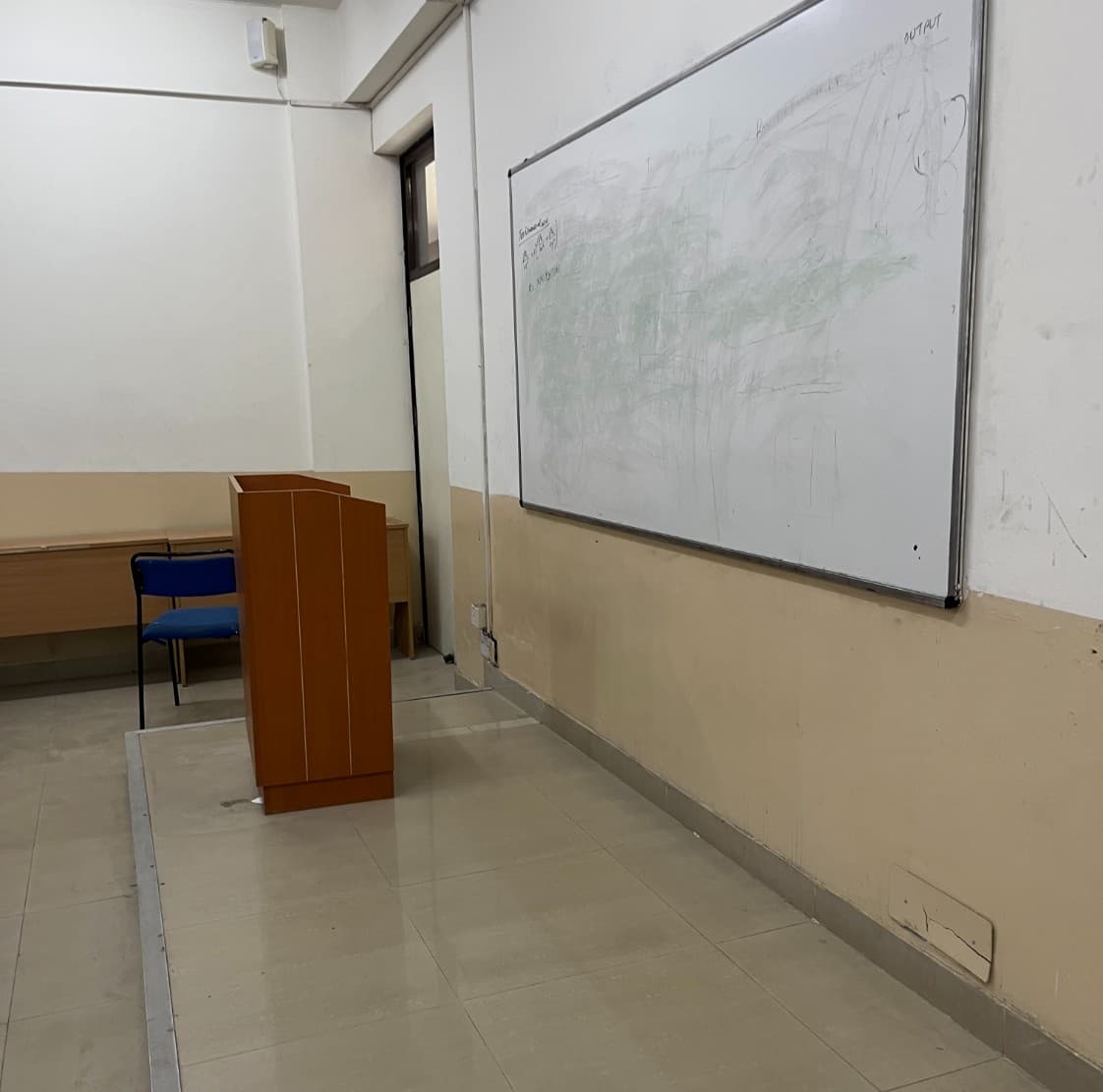 Amity University Greater Noida Academic photo 11